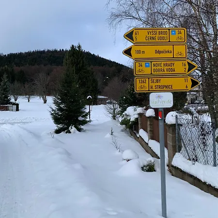 Apartmán V údolí * Benesov nad Cernou